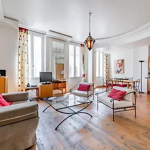 appartement-de-grand-standing-joliment-dcor.fr-provencehotel.com/